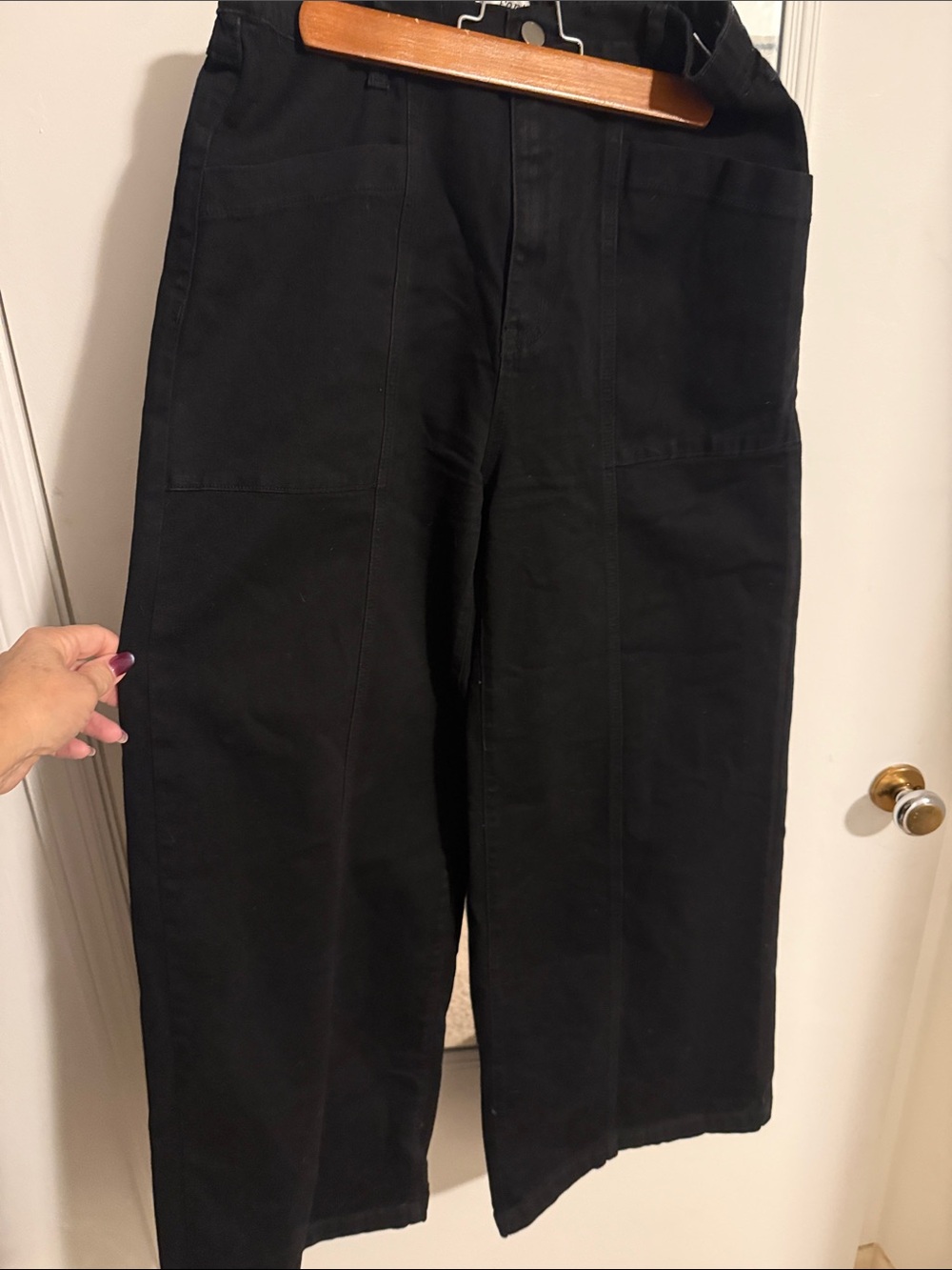 Forte Women’s Black Wide-Leg Jeans